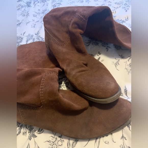 Suede pull on unlined boots - Picture 6 of 6